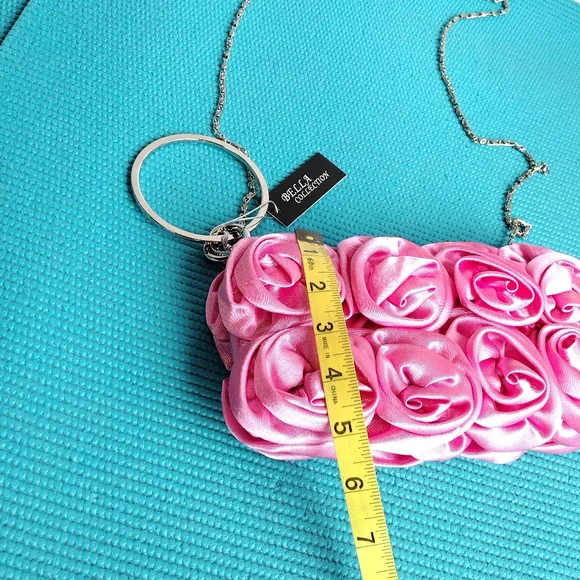 NWT Bella Collection Pink Roses Crossbody Clutch Chain Strap Small - Picture 6 of 10